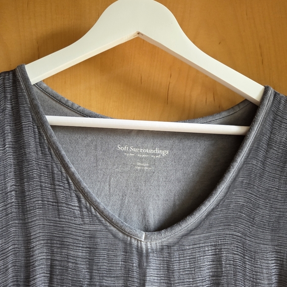 Soft Surroundings Silk Araceli Embroidered Sequin Sleeveless Tunic Top - Picture 8 of 11